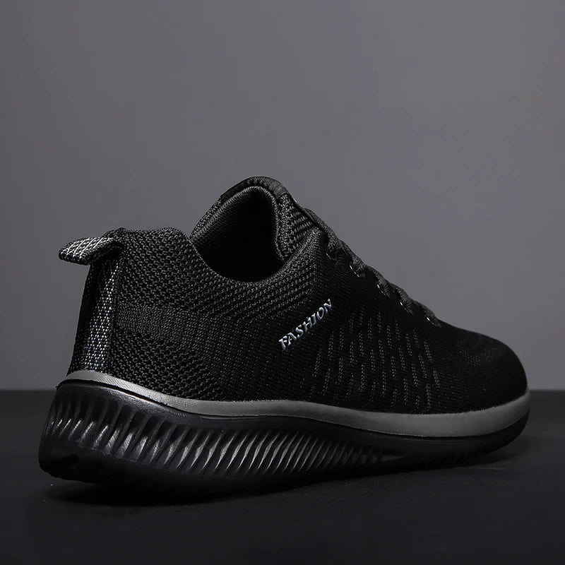 Men Sneakers Light  Breathable Shoes