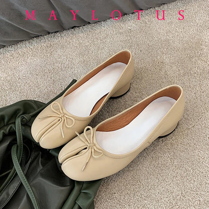 Split Toe 3cm Heel Tabi  Shoes Slip On Leather Comfy Shoes Soft Bottom solid Ladies Moccasins with Bowknot