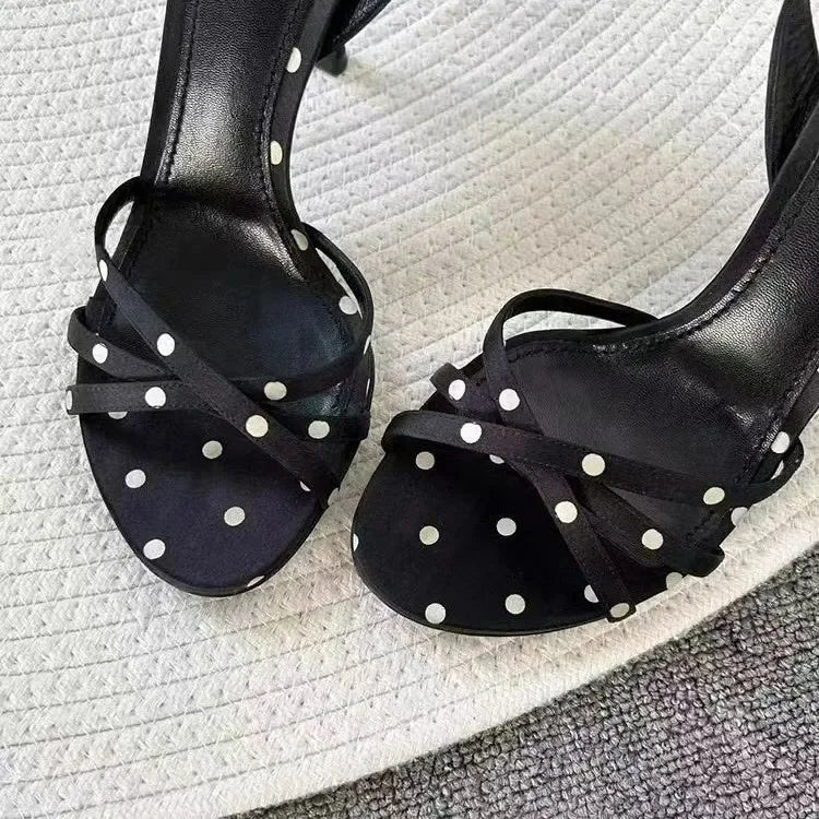 2025 new Polka dot black and white with a group of high heels with sandals women's high heels go out light sexy women's shoes