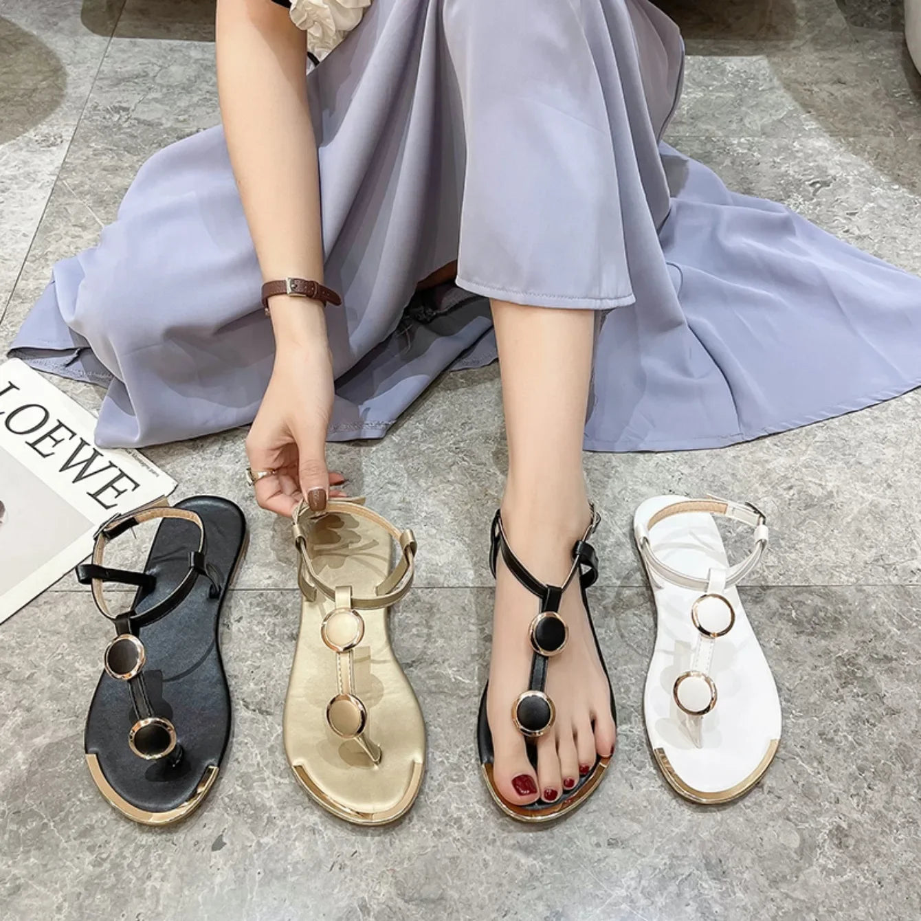 Women Sandals 2024 New Summer Casual Flat Sandals Flip Flops Luxury Designer Fashion Shoes Women Open Toe Daily Sandals Women