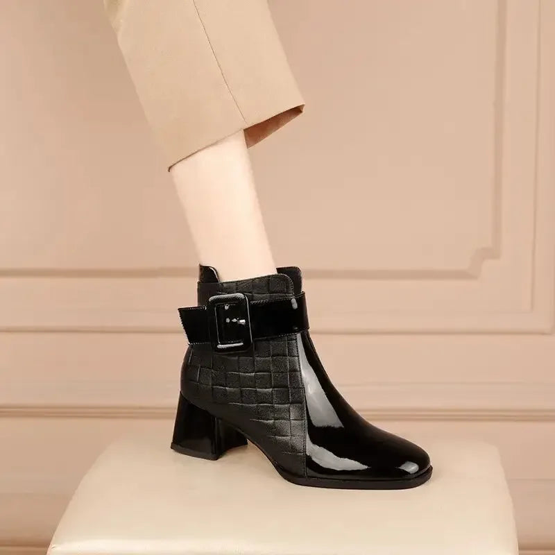 2024 High Quality Ladies Shoes Side Zipper Women's Boots Fashion Color Matching Modern Boots Women New Belt Buckle Ankle Boots