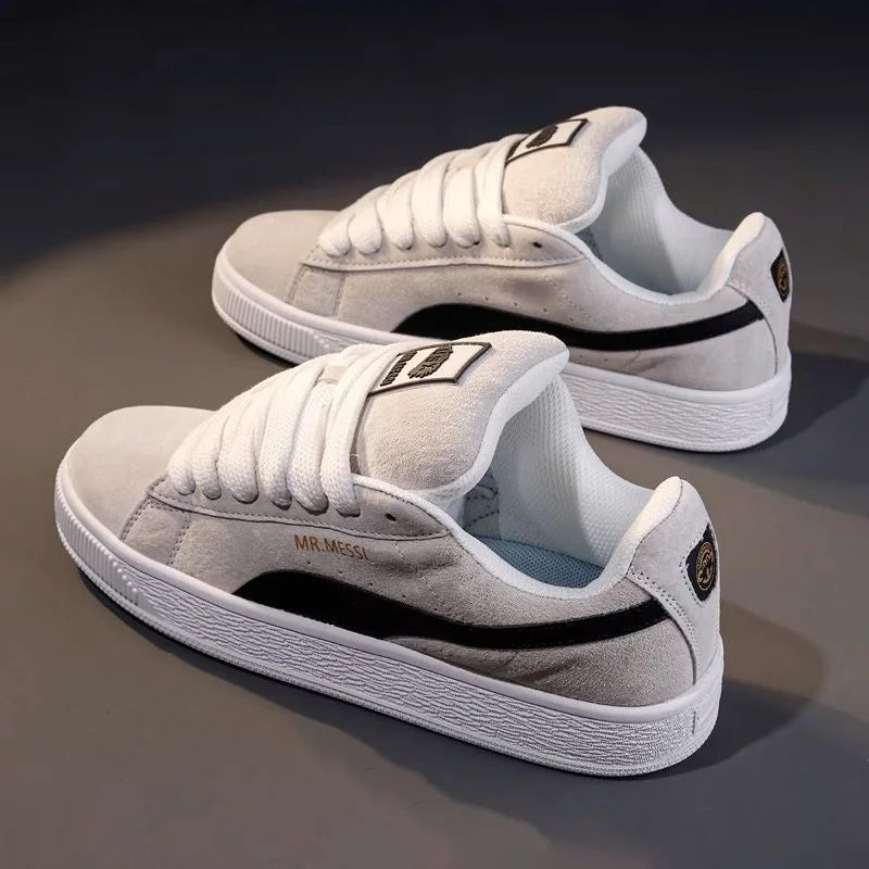 2025 New Quality Men's Bread Shoes Male Sneakers Comfortable Men's Casual Shoes  Men Walking Soft Flats Hot