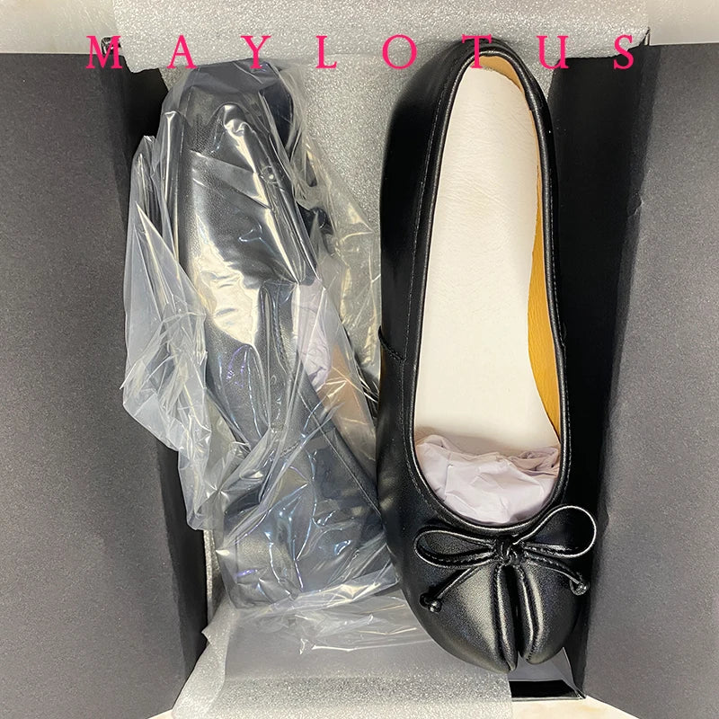 Split Toe 3cm Heel Tabi  Shoes Slip On Leather Comfy Shoes Soft Bottom solid Ladies Moccasins with Bowknot