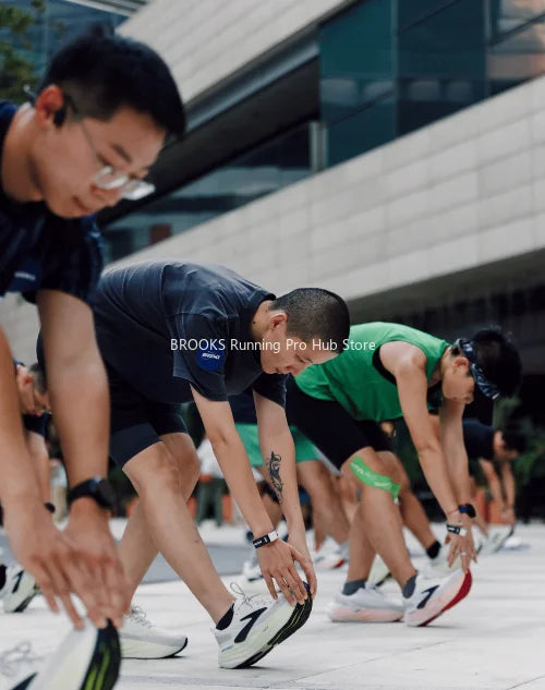 Men's Running Shoes