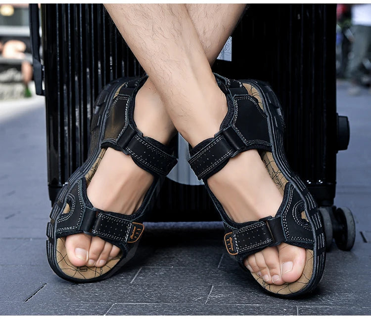 Summer Men's Leather Sandals Outdoor Resort Beach Shoes Soft Rubber Lightweight Hiking Shoes Anti-slip Wear-resistant Flip Flops