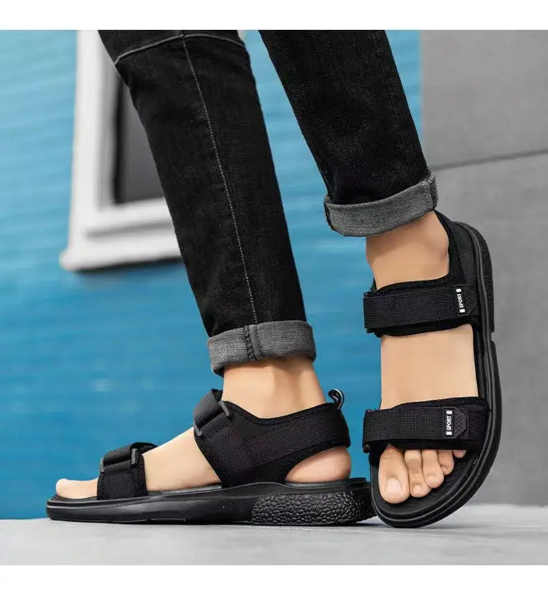 A Pair of Non-Slip Men's Sandals for Summer New Wear-Resistant Breathable Simple White-Soled Men's Business Beach Shoes