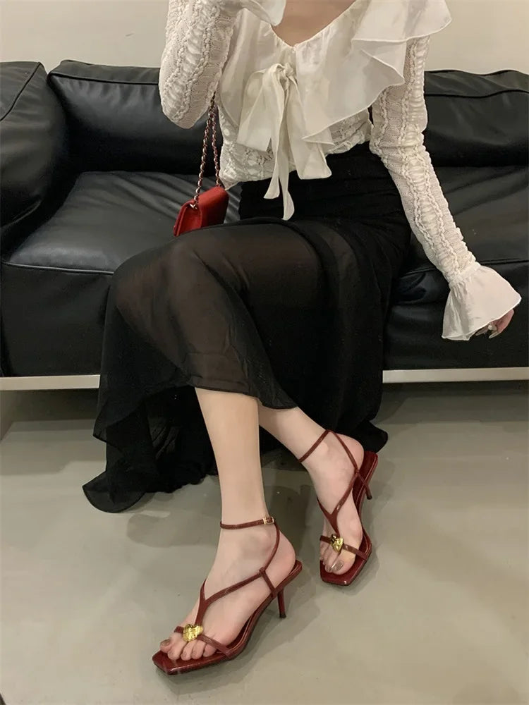 Summer Fashion Metal Buckle Narrow Band Sandals Women Band Open Toe Thin Low Heel Gladiator Party Shoes Zapatos De Mujer