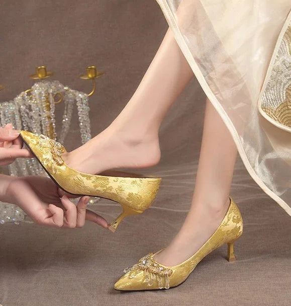 Pointed Toe with Crystals Rhinestone Wedding Bride Shoe Formal Woman Pumps Shoes for Women Diamond Medium Heels Casual Vacation