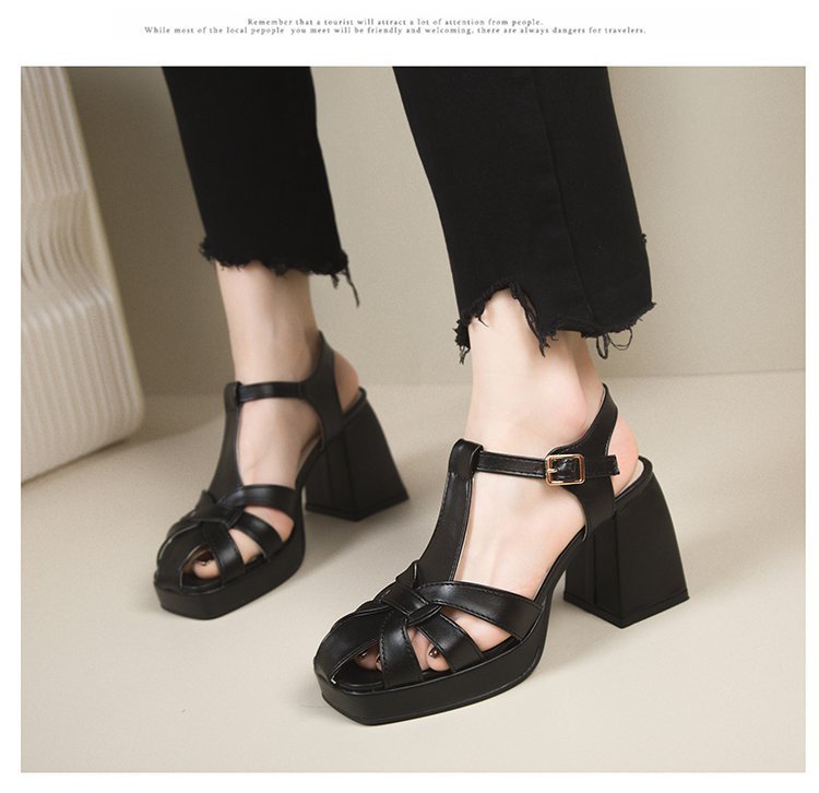 Closed Toe Hollow-out Roman Style High Heels