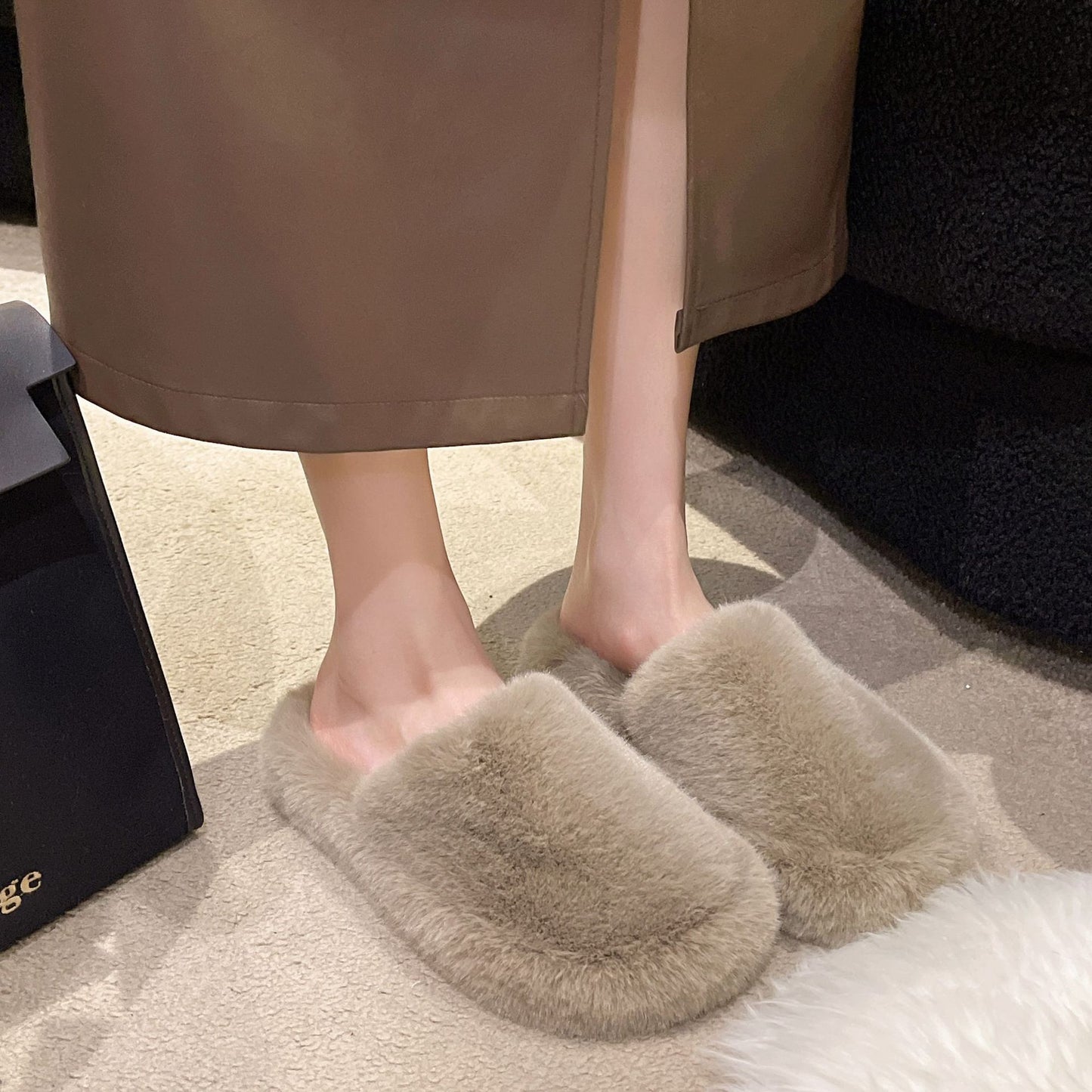 Women's Fashion All-matching Fluffy Slippers - EnigmaParis