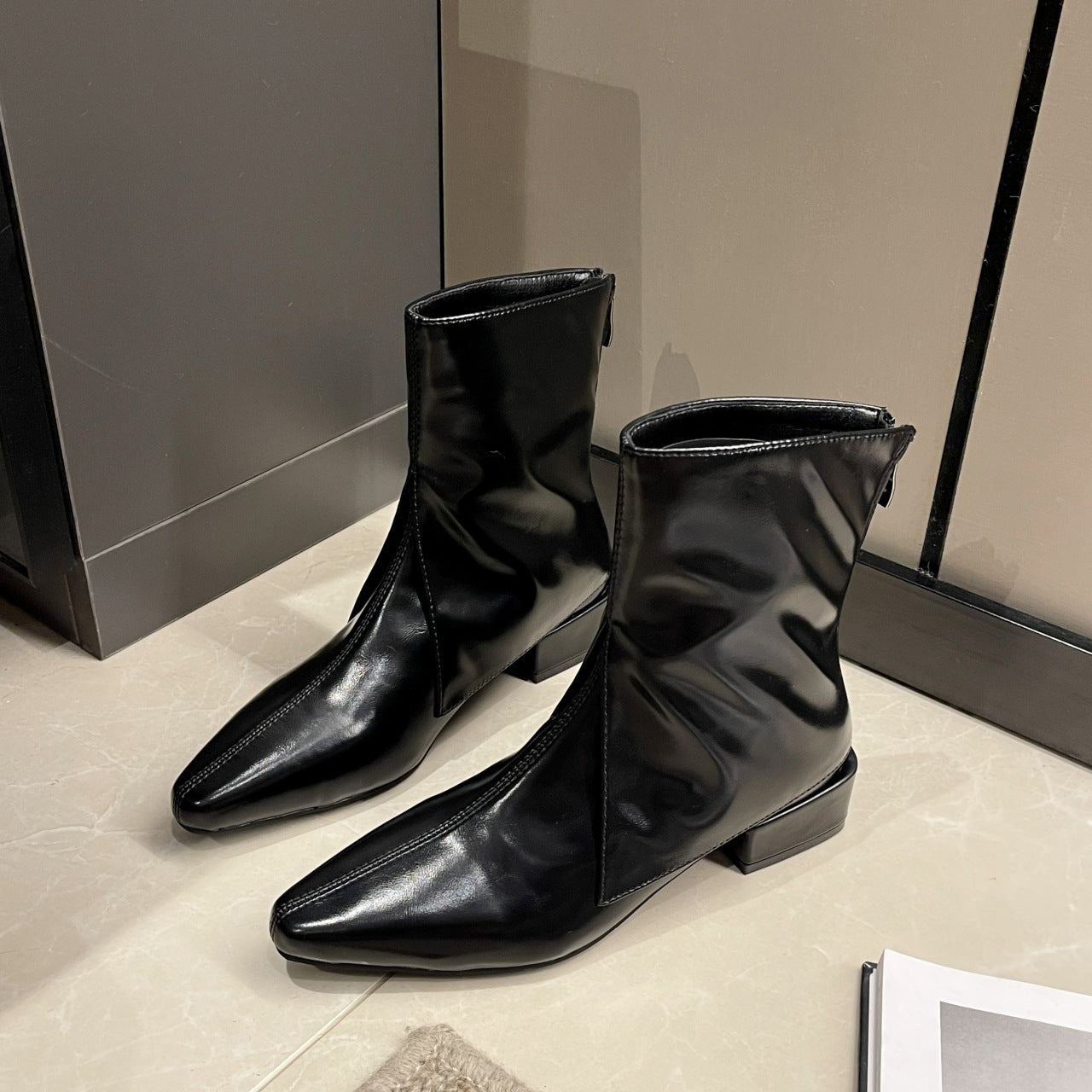 Women's Fashion Temperament Chunky Heel Boots - EnigmaParis