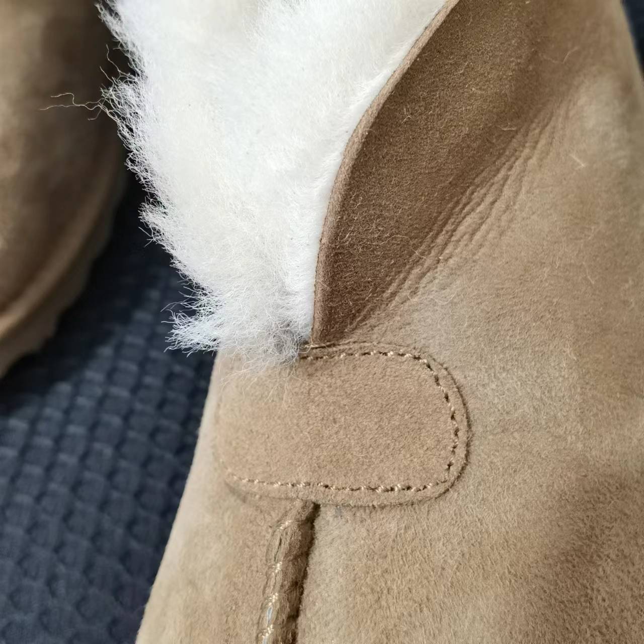 Women's Fashionable Suede Fur Snow Boots - EnigmaParis